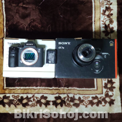Sony A73 A7M3 A7iii A7Miiii with Tamron 17-28 lens